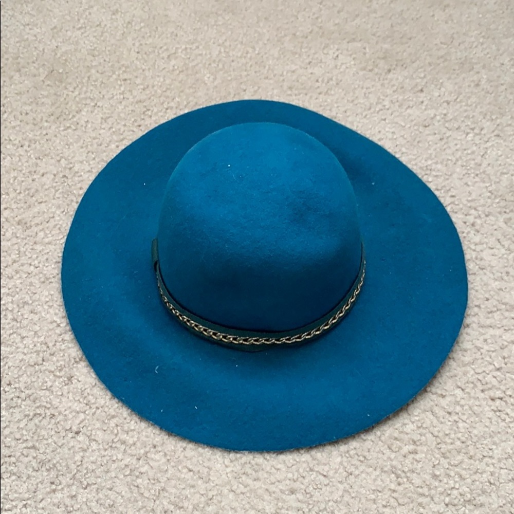Hats - Picture 4 of 4